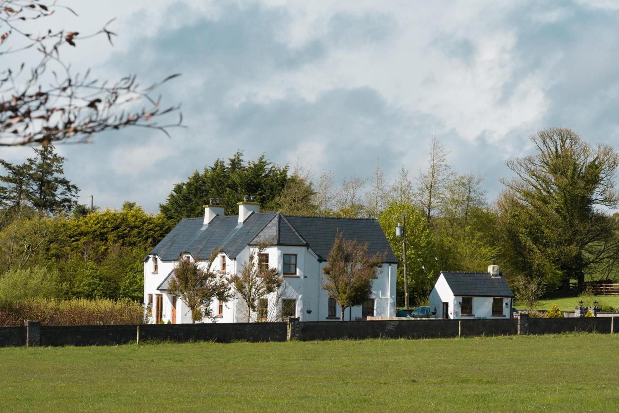 Glenvela Guest House Castlerea Esterno foto